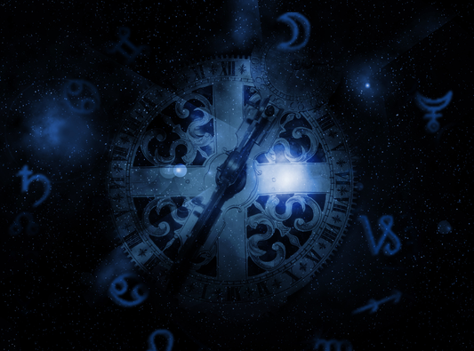 🌑 Лилит: Тъмната страна на Луната в астрологията и какво разкрива за вас