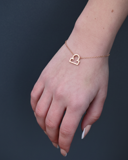 дамска зодиакална гривна Везни